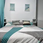 Aqua Apartment *
